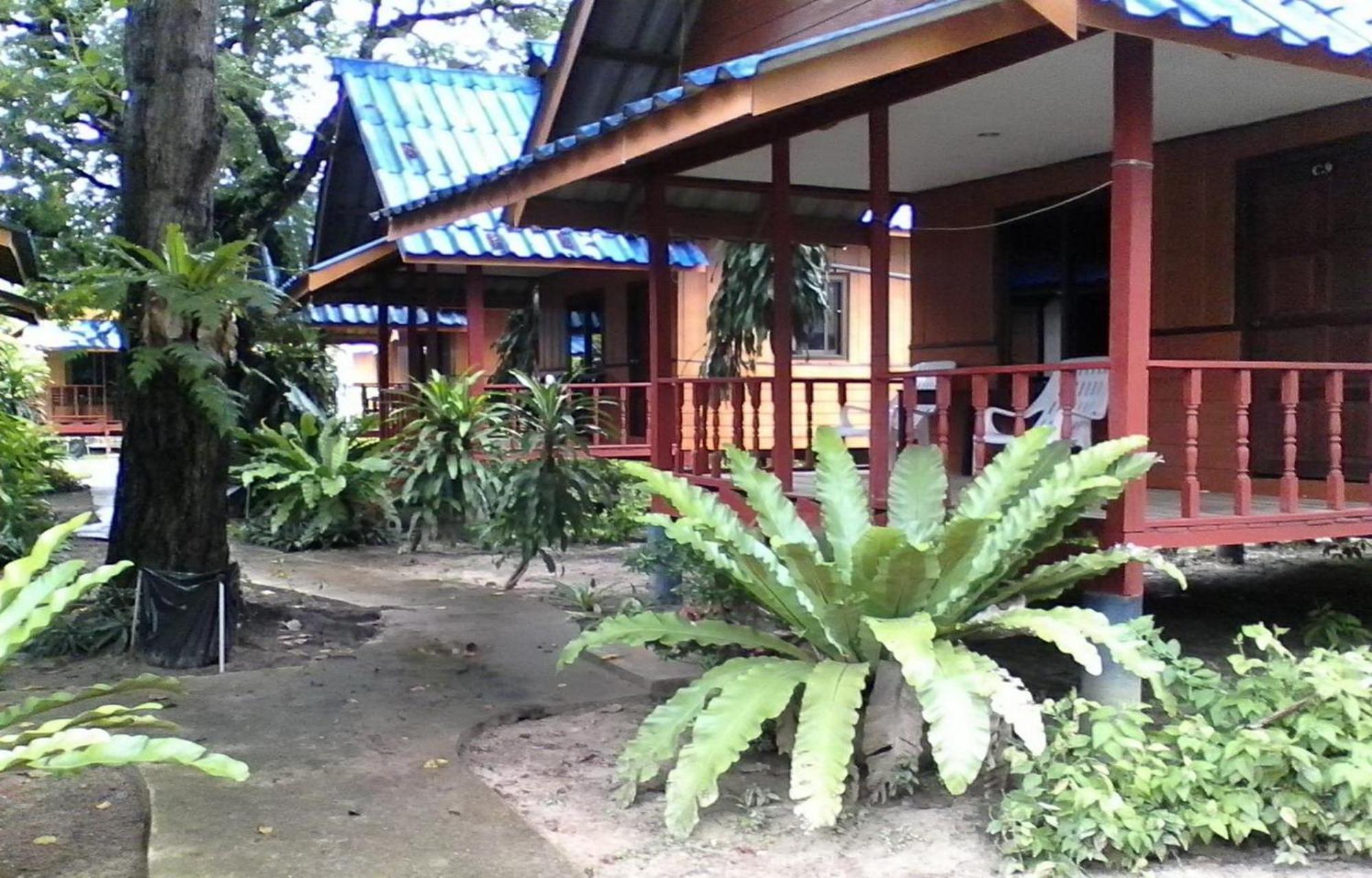 Lanta Sunny House Hotel Koh Lanta Room photo