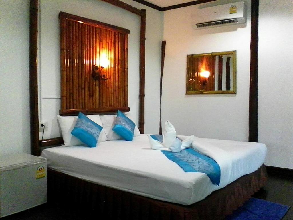 Lanta Sunny House Hotel Koh Lanta Room photo