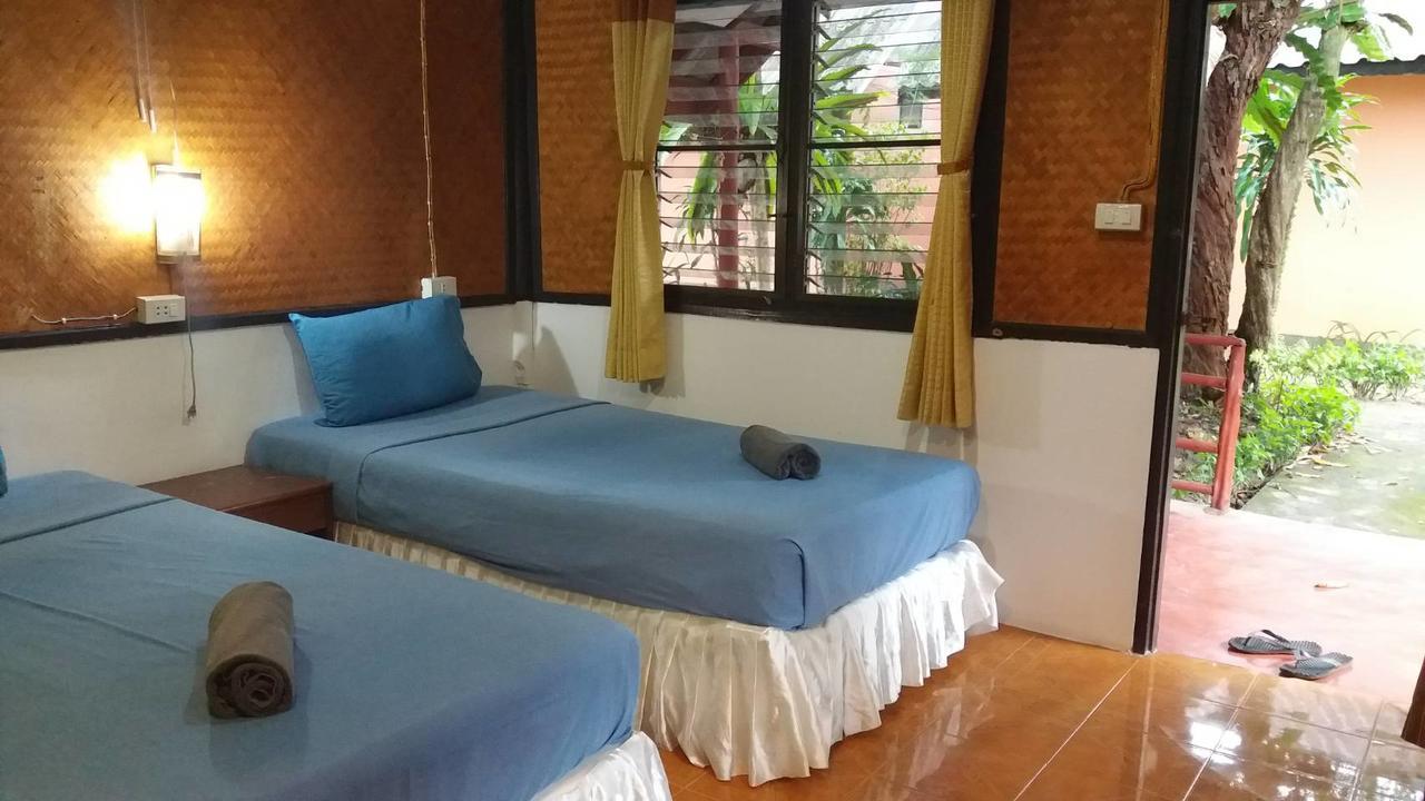 Lanta Sunny House Hotel Koh Lanta Room photo